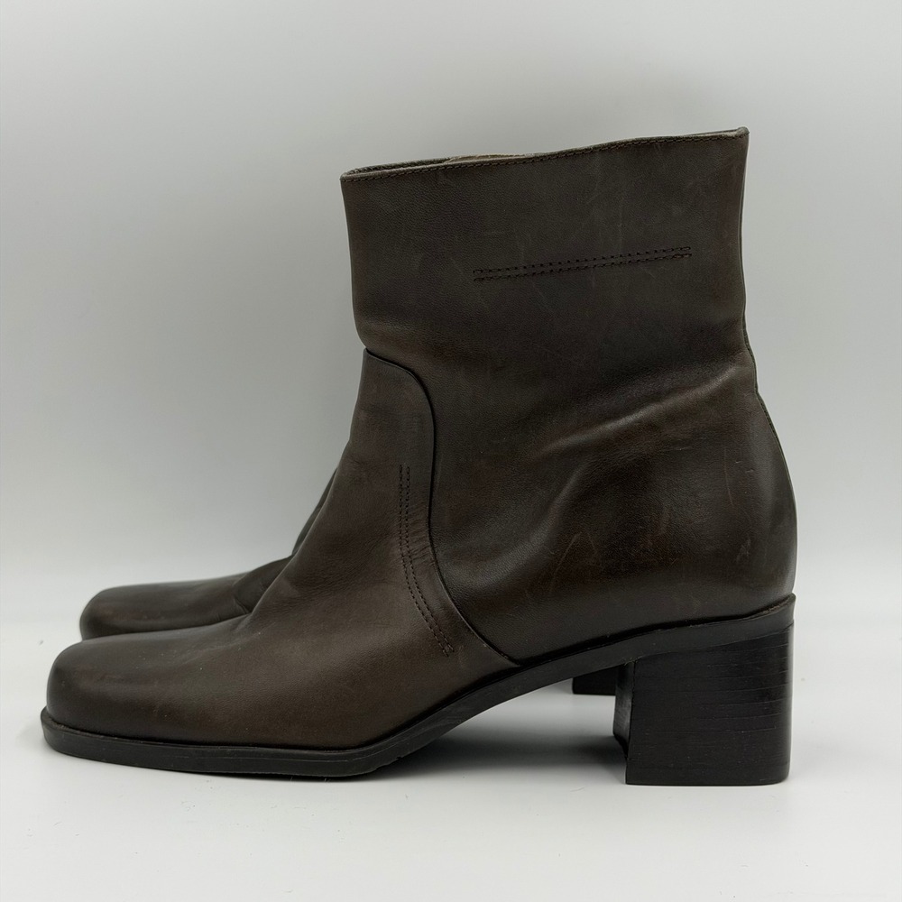 Vintage Naturalizer Brown Leather Square Toe Ankle Boots Womens Size 6 M 90s Y2K